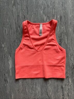 Athleta Coral Ribbed V-Neck Tank Top